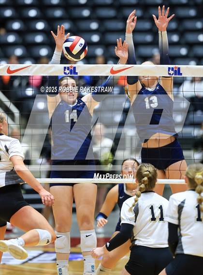 Thumbnail 1 in Bushland vs. Goliad (UIL 3A D1 Volleyball Final) photogallery.