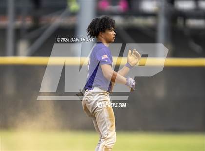 Thumbnail 2 in Battlefield vs. Gainesville (VHSL Class 6 State Final) photogallery.