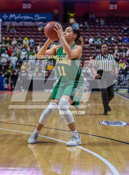 Thumbnail 3 in Norwalk vs. New London (CIAC Class LL Final) photogallery.