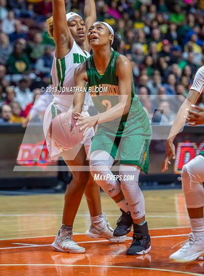 Thumbnail 2 in Norwalk vs. New London (CIAC Class LL Final) photogallery.