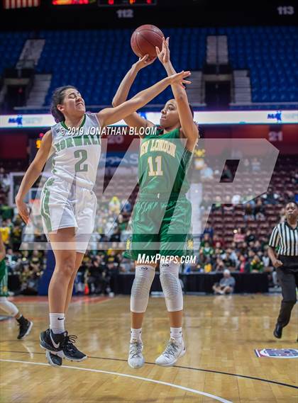 Thumbnail 1 in Norwalk vs. New London (CIAC Class LL Final) photogallery.