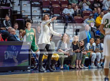 Thumbnail 2 in Norwalk vs. New London (CIAC Class LL Final) photogallery.