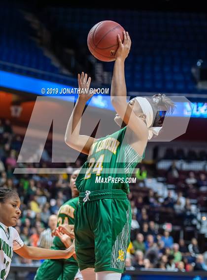 Thumbnail 1 in Norwalk vs. New London (CIAC Class LL Final) photogallery.