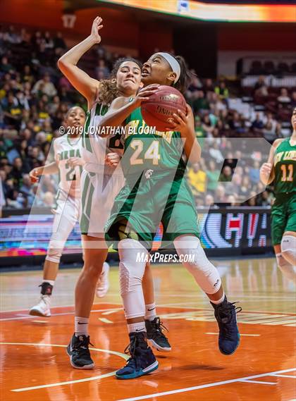 Thumbnail 1 in Norwalk vs. New London (CIAC Class LL Final) photogallery.