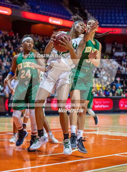 Thumbnail 3 in Norwalk vs. New London (CIAC Class LL Final) photogallery.
