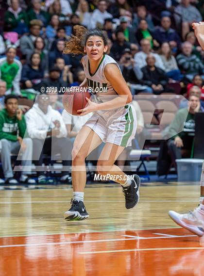 Thumbnail 3 in Norwalk vs. New London (CIAC Class LL Final) photogallery.