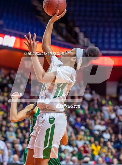 Thumbnail 3 in Norwalk vs. New London (CIAC Class LL Final) photogallery.