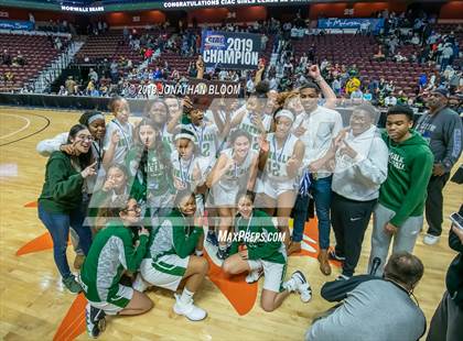 Thumbnail 3 in Norwalk vs. New London (CIAC Class LL Final) photogallery.