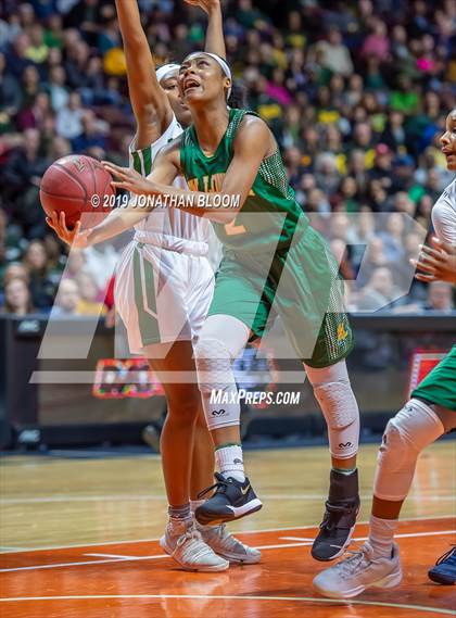 Thumbnail 3 in Norwalk vs. New London (CIAC Class LL Final) photogallery.