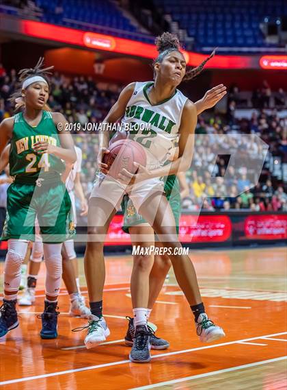 Thumbnail 1 in Norwalk vs. New London (CIAC Class LL Final) photogallery.