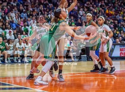 Thumbnail 3 in Norwalk vs. New London (CIAC Class LL Final) photogallery.