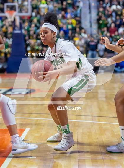 Thumbnail 2 in Norwalk vs. New London (CIAC Class LL Final) photogallery.