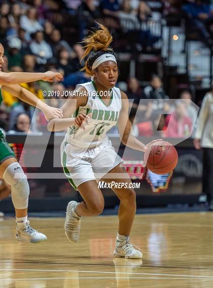 Thumbnail 3 in Norwalk vs. New London (CIAC Class LL Final) photogallery.
