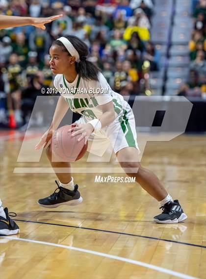 Thumbnail 2 in Norwalk vs. New London (CIAC Class LL Final) photogallery.