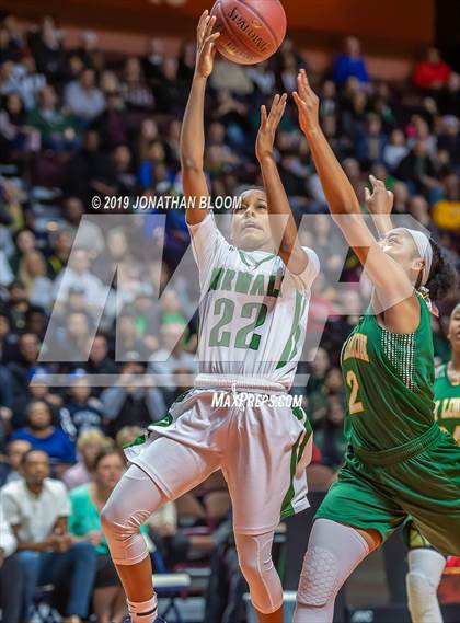 Thumbnail 1 in Norwalk vs. New London (CIAC Class LL Final) photogallery.