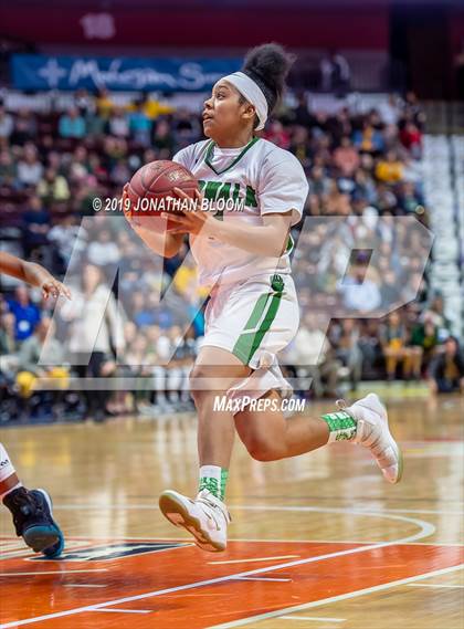 Thumbnail 1 in Norwalk vs. New London (CIAC Class LL Final) photogallery.