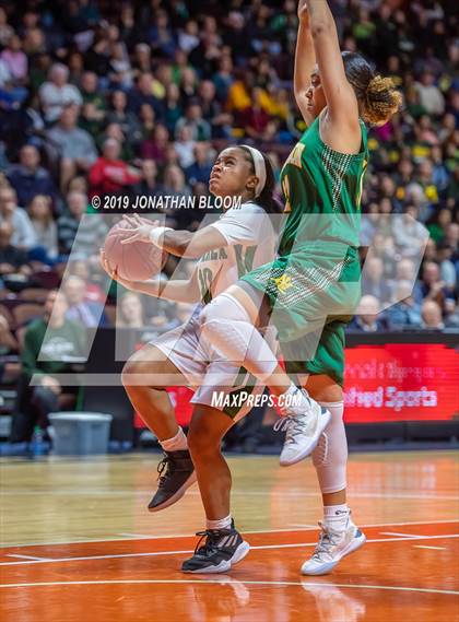 Thumbnail 2 in Norwalk vs. New London (CIAC Class LL Final) photogallery.