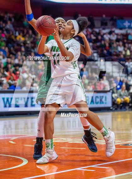 Thumbnail 1 in Norwalk vs. New London (CIAC Class LL Final) photogallery.