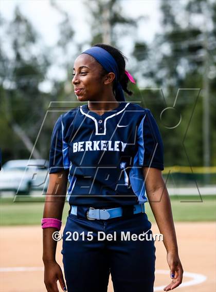 Thumbnail 3 in Berkeley Prep @ Shorecrest Prep photogallery.
