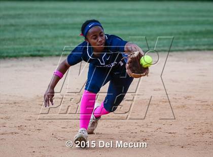 Thumbnail 2 in Berkeley Prep @ Shorecrest Prep photogallery.