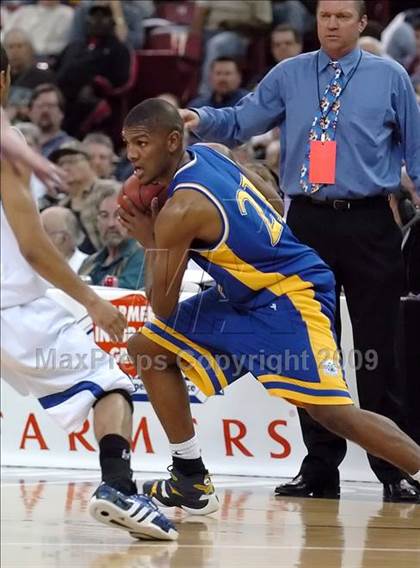 Thumbnail 3 in Wood vs. Rocklin (CIF SJS D2 Playoffs) photogallery.
