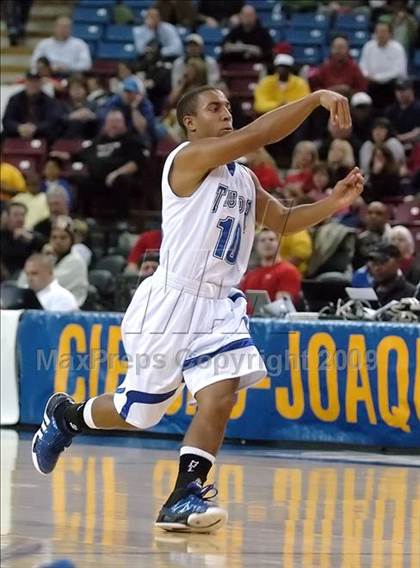 Thumbnail 3 in Wood vs. Rocklin (CIF SJS D2 Playoffs) photogallery.