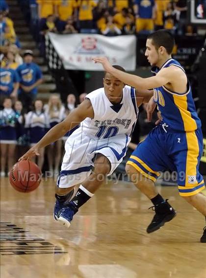 Thumbnail 3 in Wood vs. Rocklin (CIF SJS D2 Playoffs) photogallery.