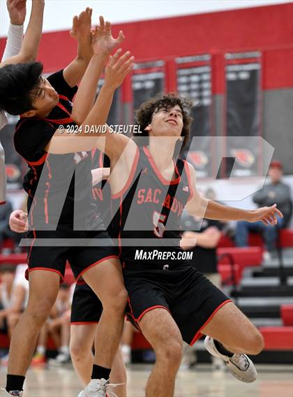 Thumbnail 3 in Sacramento Adventist @ Woodland Christian (Foundation Game) photogallery.