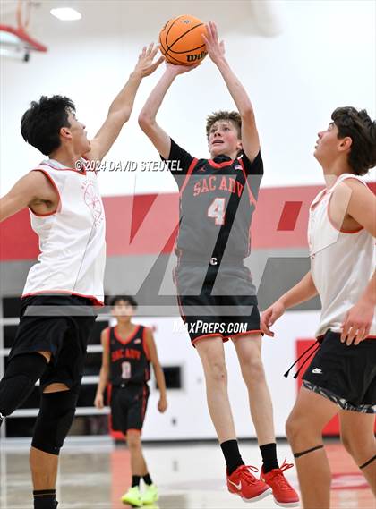 Thumbnail 2 in Sacramento Adventist @ Woodland Christian (Foundation Game) photogallery.