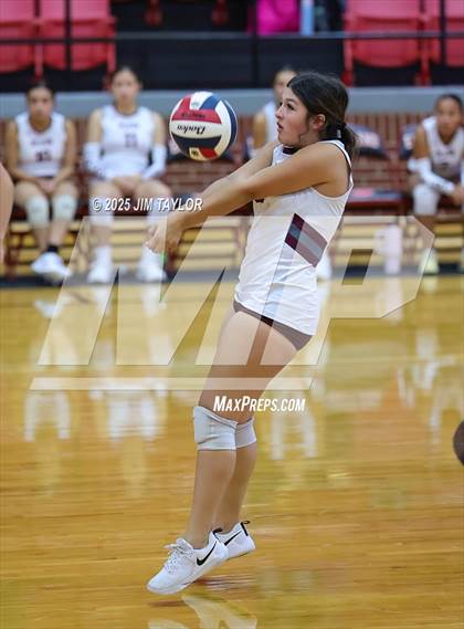 Thumbnail 3 in Chico vs De Leon (Eastland Volleyball Showdown 2025) photogallery.