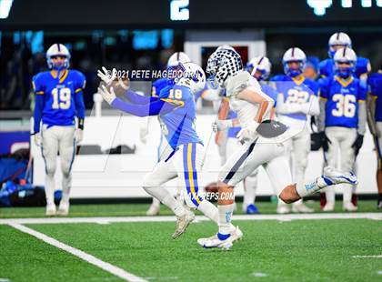 Thumbnail 3 in West Morris Central vs. Cranford (NJSIAA North Group 3 Final) photogallery.