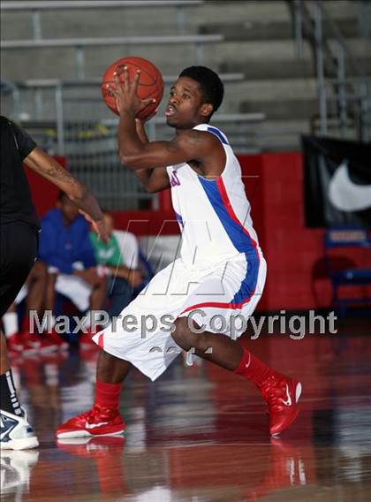 Thumbnail 3 in Huntington @ Duncanville (Metroplex Thanksgiving Hoopfest) photogallery.