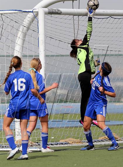 Thumbnail 2 in St. Francis vs. Los Altos (CIF CCS D2 Final) photogallery.