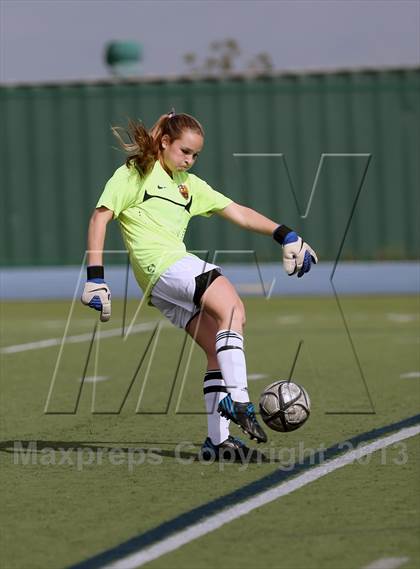 Thumbnail 3 in St. Francis vs. Los Altos (CIF CCS D2 Final) photogallery.