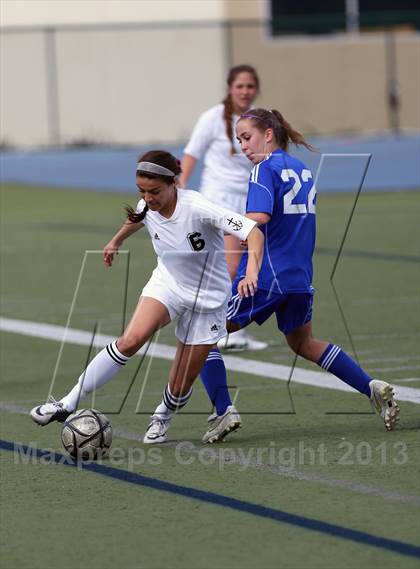 Thumbnail 2 in St. Francis vs. Los Altos (CIF CCS D2 Final) photogallery.