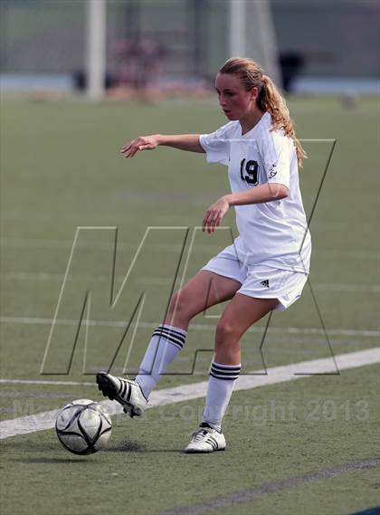 Thumbnail 3 in St. Francis vs. Los Altos (CIF CCS D2 Final) photogallery.