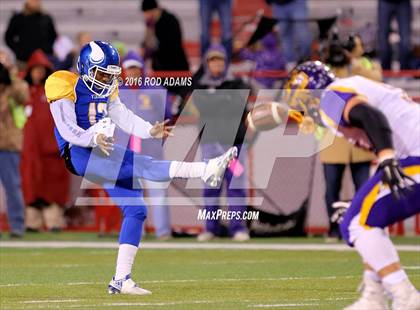 Thumbnail 1 in Omaha North vs. Bellevue West (NSAA 1A Final)  photogallery.