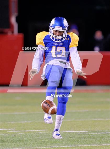 Thumbnail 3 in Omaha North vs. Bellevue West (NSAA 1A Final)  photogallery.