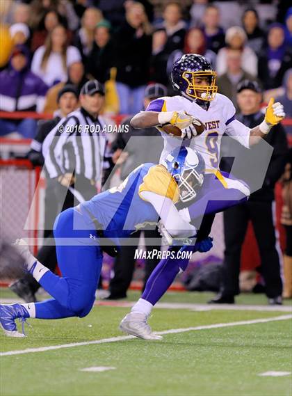 Thumbnail 2 in Omaha North vs. Bellevue West (NSAA 1A Final)  photogallery.