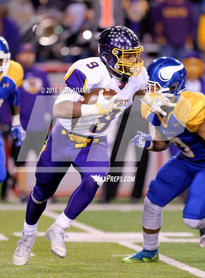 Thumbnail 3 in Omaha North vs. Bellevue West (NSAA 1A Final)  photogallery.