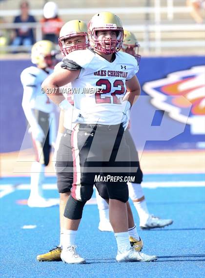 Thumbnail 2 in Oaks Christian vs Chaminade  photogallery.