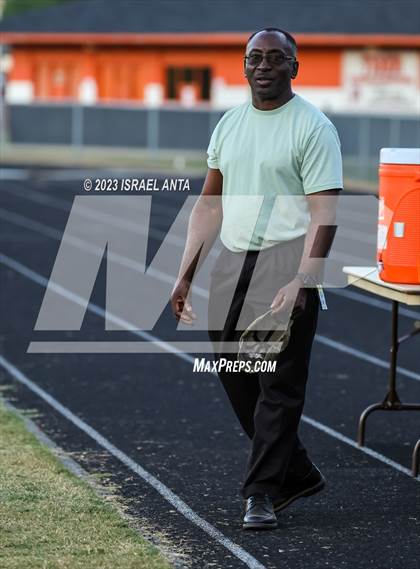 Thumbnail 1 in Douglas Byrd @ South View photogallery.