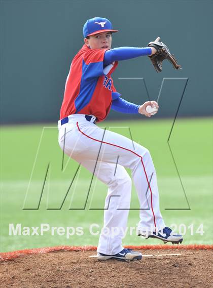 Thumbnail 2 in Graham vs. Lake Worth (Walker Stallcup Tournament) photogallery.