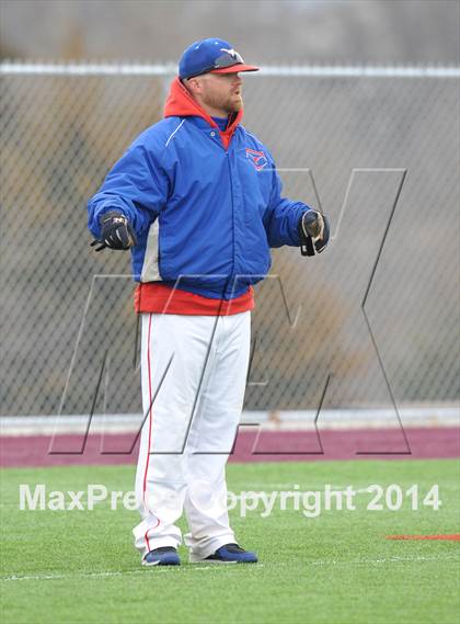 Thumbnail 3 in Graham vs. Lake Worth (Walker Stallcup Tournament) photogallery.