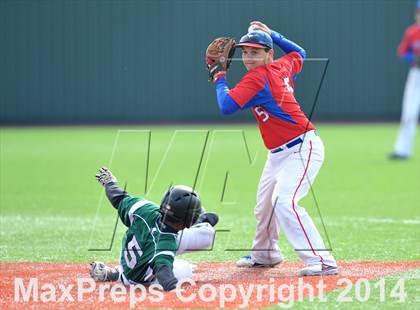 Thumbnail 1 in Graham vs. Lake Worth (Walker Stallcup Tournament) photogallery.