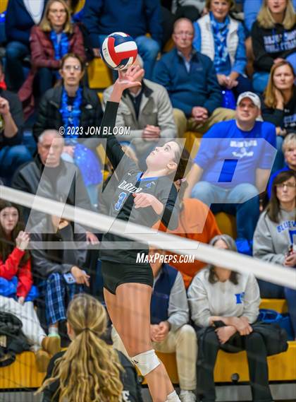 Thumbnail 2 in Darien vs. Southington (CIAC Class LL Final) photogallery.