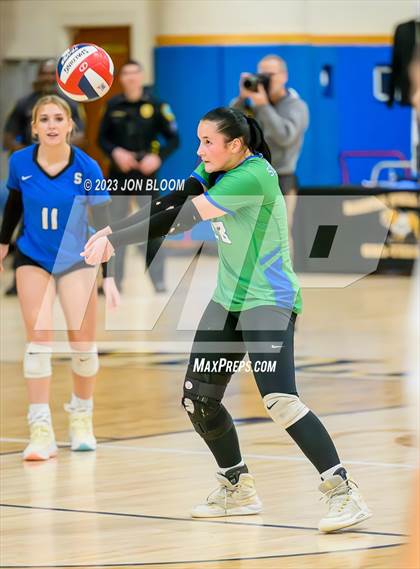 Thumbnail 3 in Darien vs. Southington (CIAC Class LL Final) photogallery.