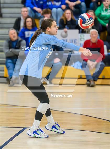 Thumbnail 3 in Darien vs. Southington (CIAC Class LL Final) photogallery.
