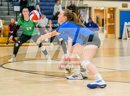 Thumbnail 2 in Darien vs. Southington (CIAC Class LL Final) photogallery.