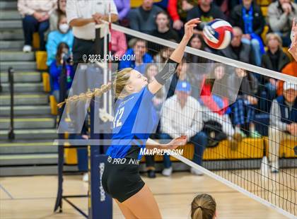 Thumbnail 3 in Darien vs. Southington (CIAC Class LL Final) photogallery.